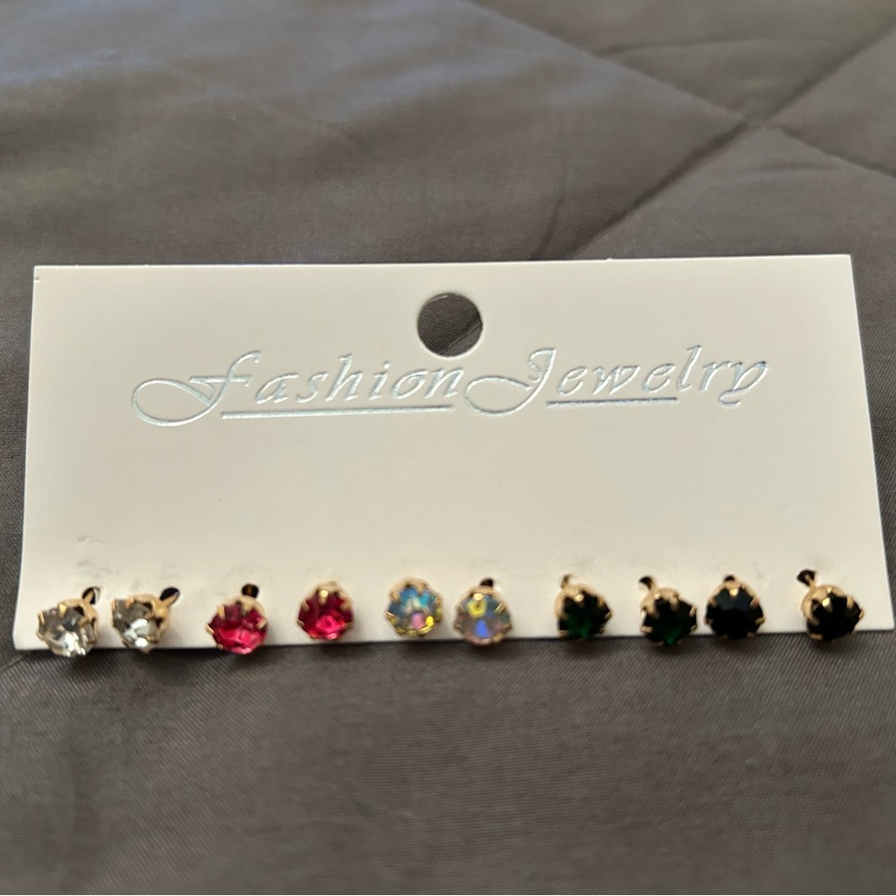 New - Colorful Stud Earrings Set